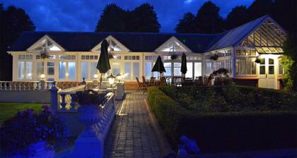 Glenmore Manor Guesthouse