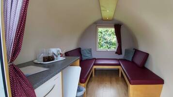 Standard Room, Shared Bathroom, Garden View (Eco-Pod) | 1 bedroom