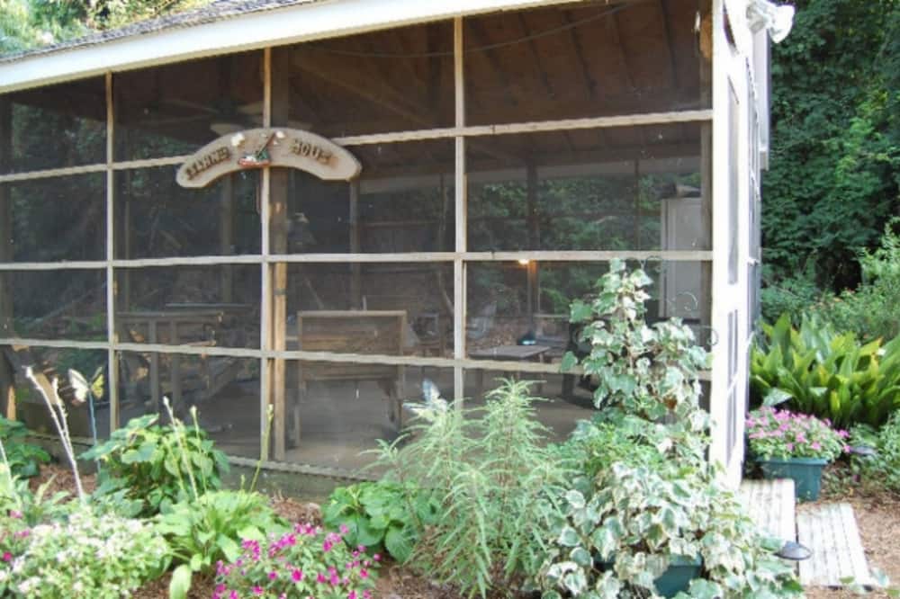 Island House of Wanchese