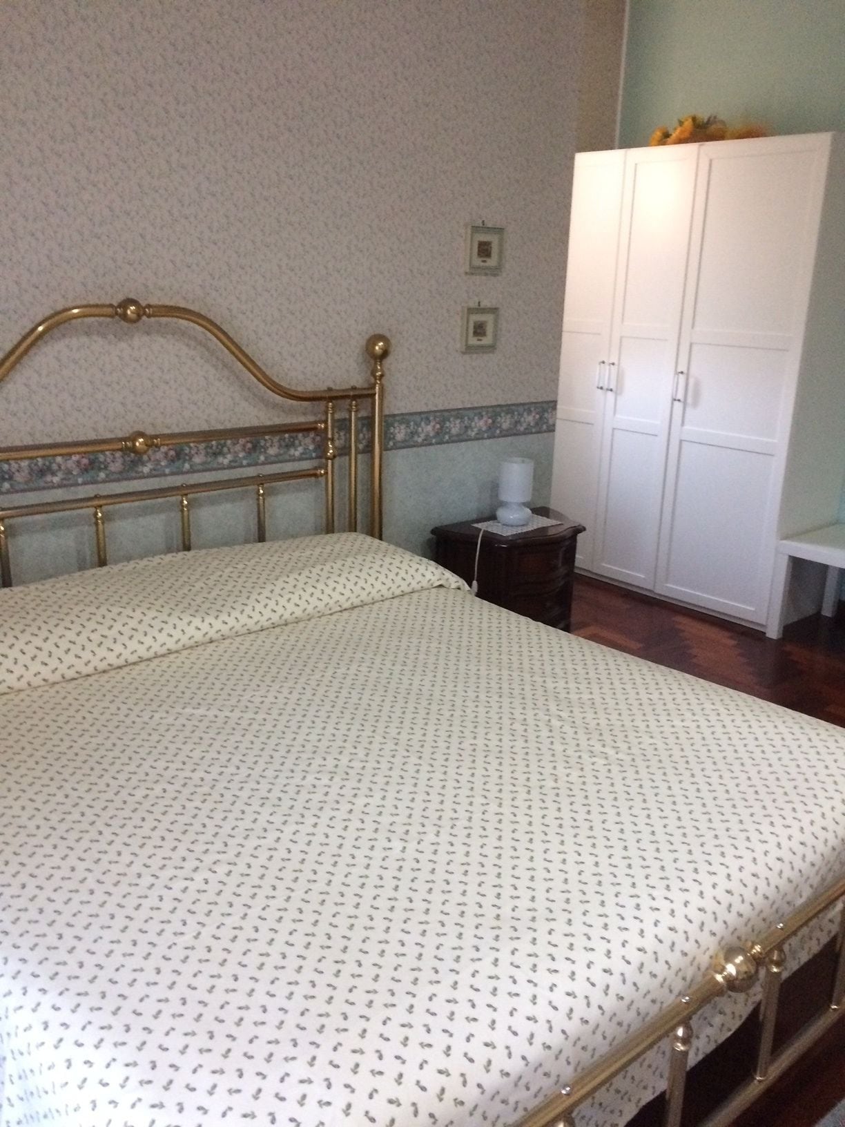 Suite | Free cribs/infant beds, free WiFi, bed sheets