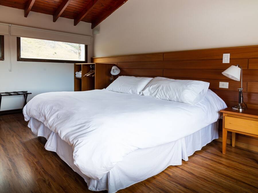 Ropa de cama de alta calidad, cubrecamas y colchones con pillow-top