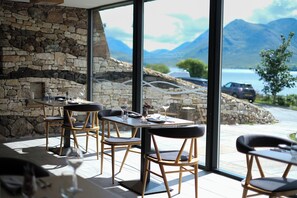 Free daily cooked-to-order breakfast - Isle of Raasay Distillery (Isle of Raasay)