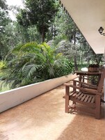 Suíte família | 1 quarto, frigobar, berços grátis, Wi-Fi de cortesia