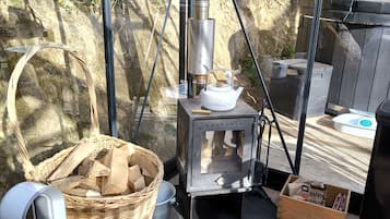 Apartment, Private Bathroom | Room amenity