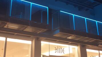 Fassade der Unterkunft â Abend/Nacht