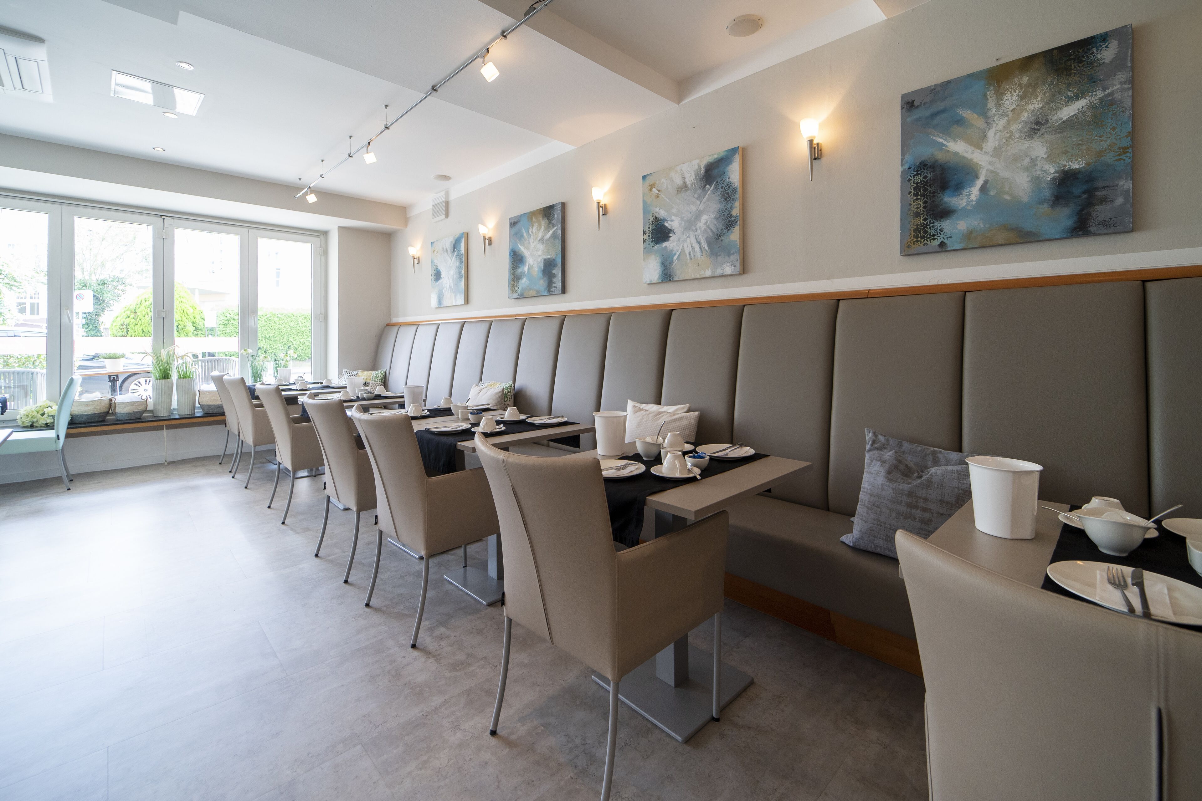 daily buffet breakfast (eur 19.50 per person)