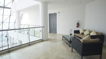 Sala de estar en el lobby
