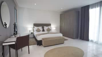 Departamento presidencial, 3 habitaciones | Ropa de cama de alta calidad y caja de seguridad en la habitación