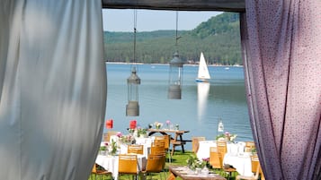 Área de bodas al aire libre