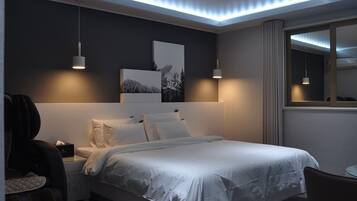 Premium dubbelrum (A, Styler, Free Netflix) | 1 sovrum, sängtillbehör av högsta kvalitet och memory foam-madrasser