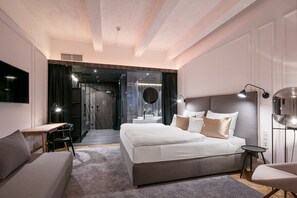 Premium bedding, Select Comfort beds, minibar, in-room safe - Pytloun Boutique Hotel Prague (Prague)