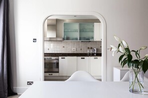 Dineren in de kamer