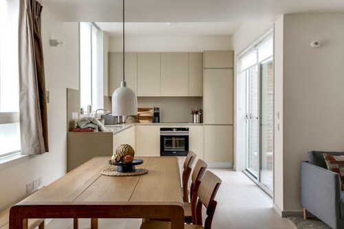 Luxury 3BR Home Wterrace by Kings Cross