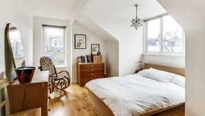 3 phòng ngủ, bộ đồ giường cao cấp, bàn ủi/dụng cụ ủi quần áo 