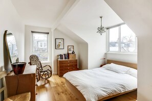 3 chambres, literie de qualité supérieure, fer et planche à repasser