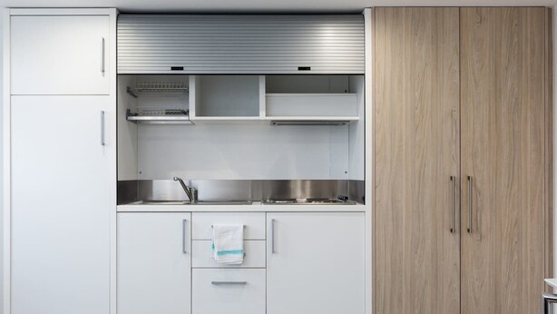 Cookware/dishes/utensils - Convenient Studio - Camberwell! 2d (London)