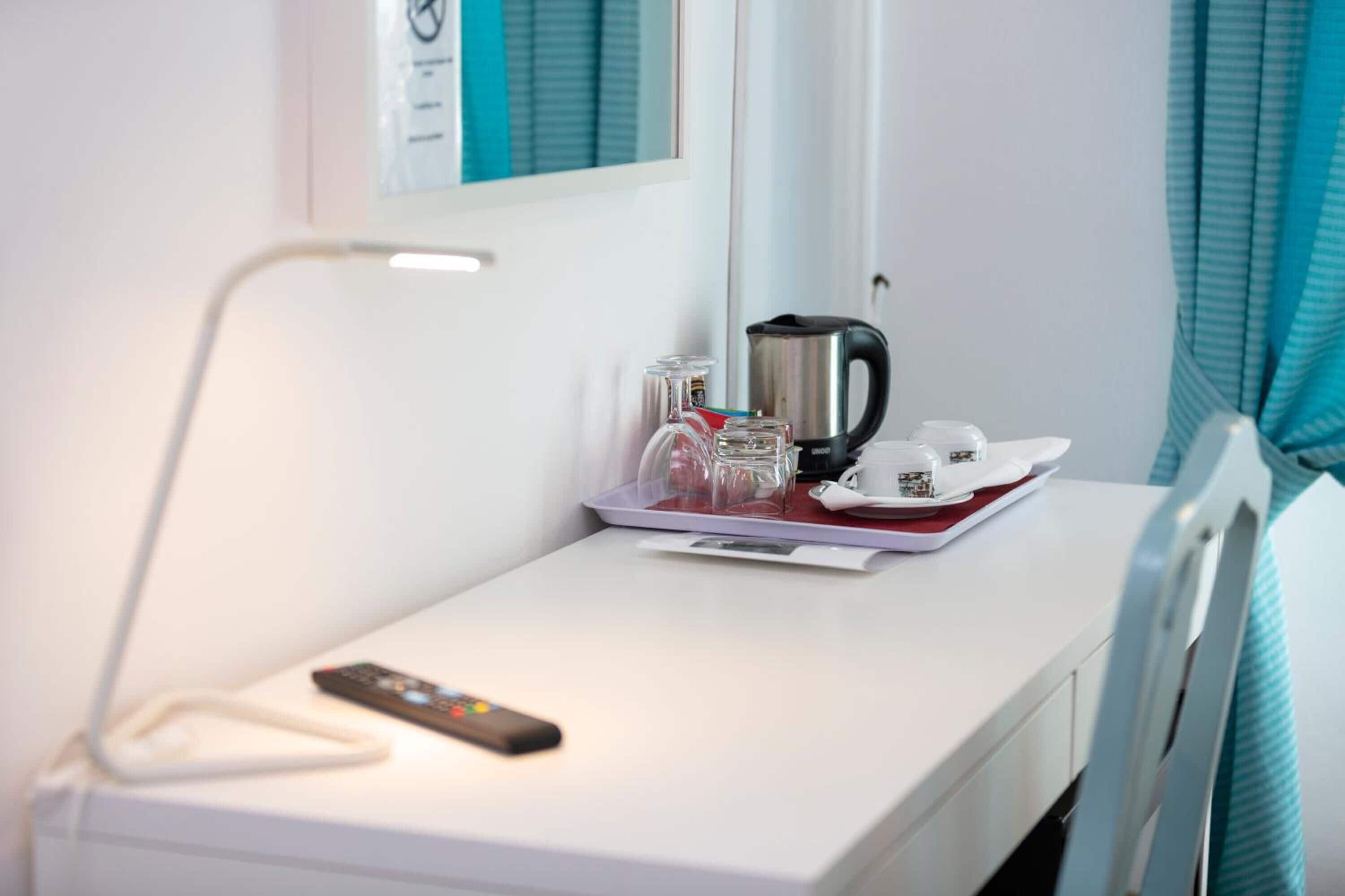 1 bedroom, down duvets, minibar, in-room safe