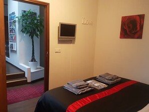 Basic Double Room, 1 Bedroom | Free WiFi