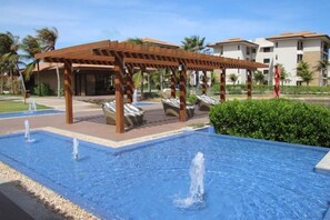 3 outdoor pools, free cabanas, pool umbrellas - Mandara Kauai Apartamento Maison 148 m2 (Aquiraz)