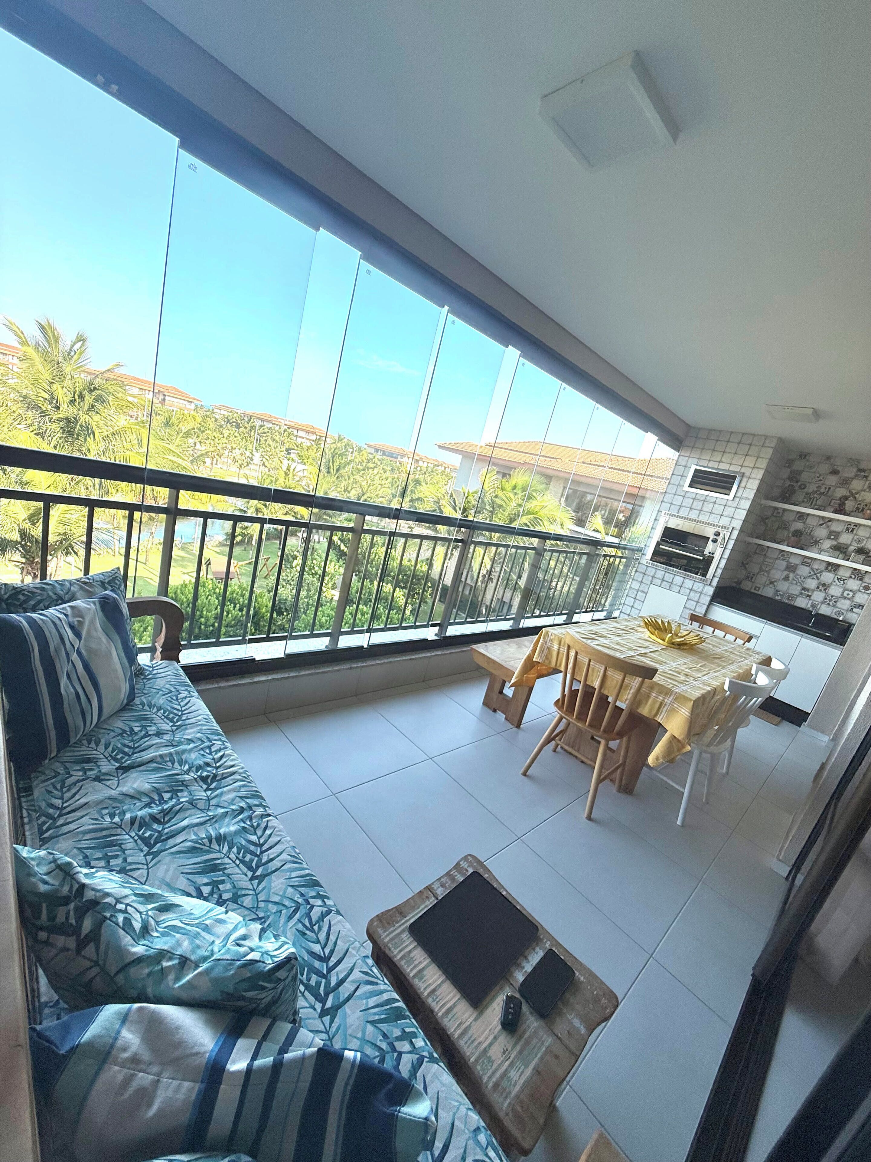 俱乐部公寓 | 开放式门廊