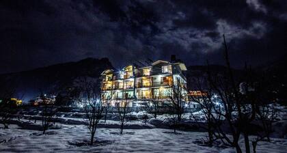 Hotel Mountain Face by Snow City Hotels
