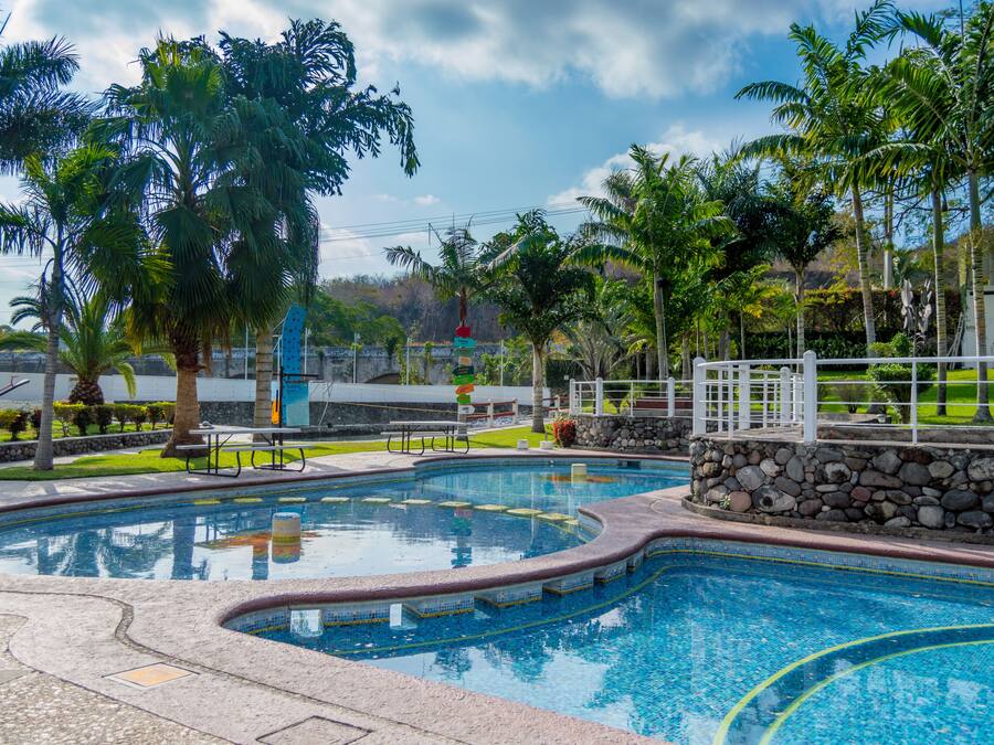 Outdoor pool, pool umbrellas