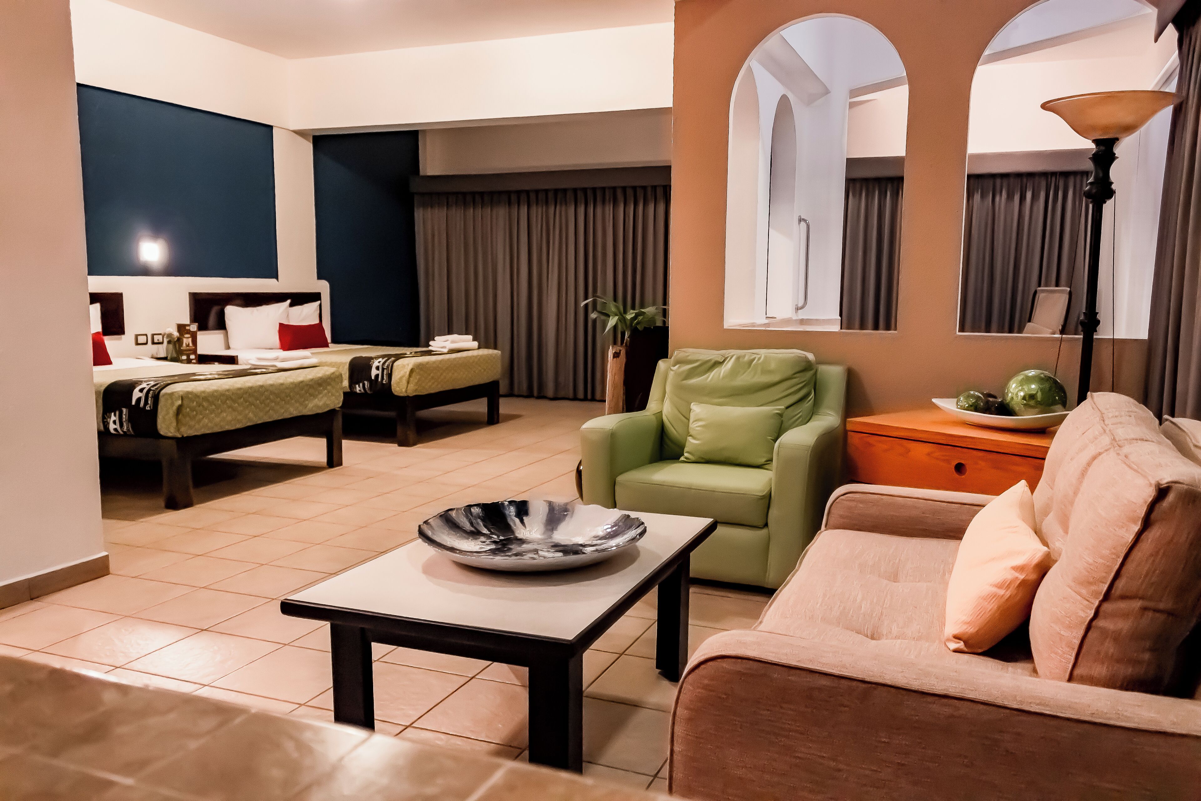 premium suite, bathtub, pool view | living area | 32-inch flat-screen tv with cable channels, tv, ping pong