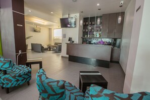 Bar (on property) - Tierra Viva Hotel (Comitan de Dominguez)