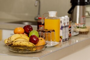 Esmorzar diari complet gratuït
