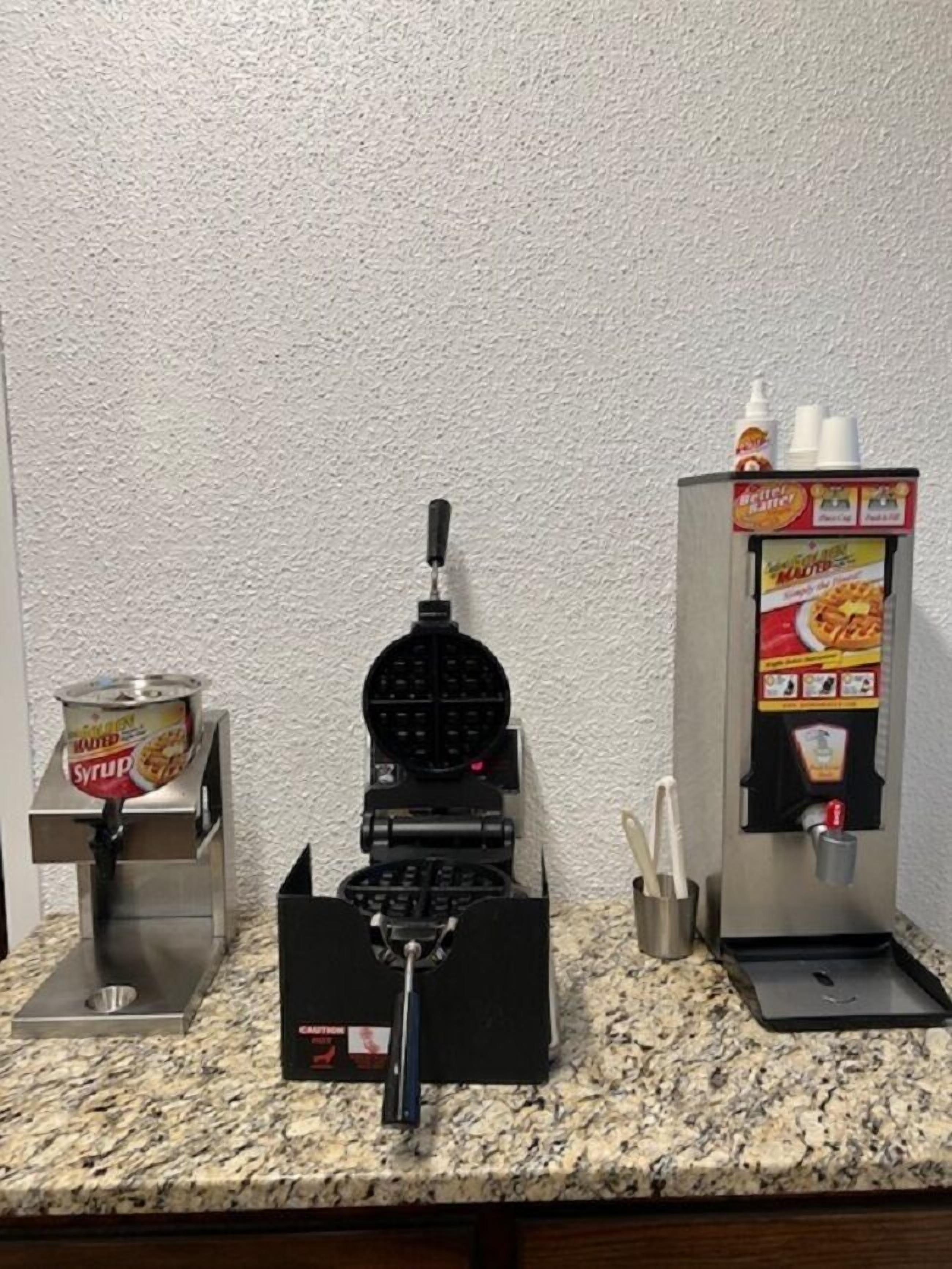 Posh Inn & Suites — photo 11