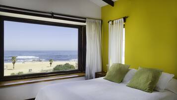 Suite, 1 Double Bed | In-room safe, free WiFi, bed sheets