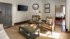 Apartment, 3 Bedrooms | Living room - 154 Spring Street (Charleston)