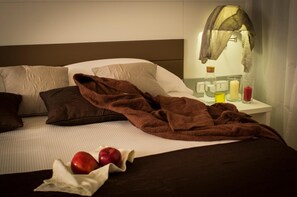 Premium bedding, minibar, in-room safe, desk - Relais delle Ceramiche (Grottaglie)