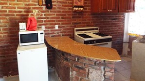 Cabin, nhiều giường | Bếp riêng | Dụng cụ pha cà phê/trà, tủ lạnh, lò vi sóng, lò nướng 