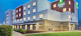 Holiday Inn Express & Suites Salem North - Keizer by IHG