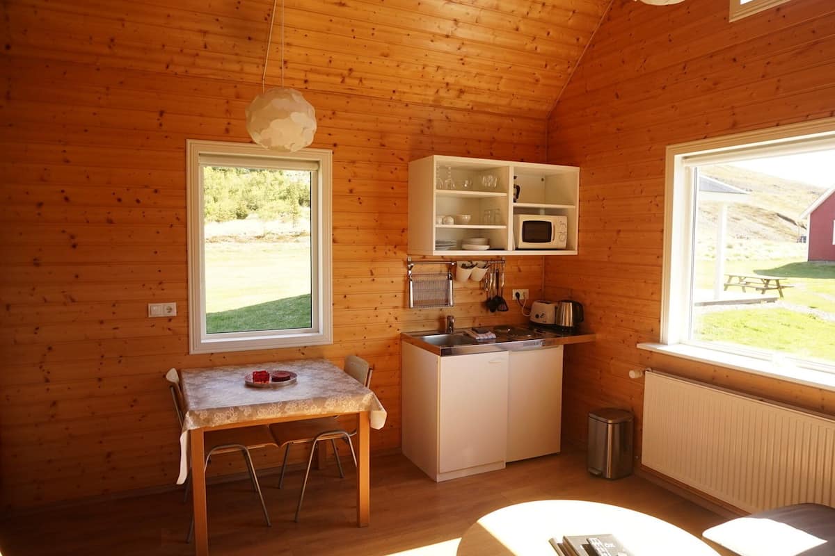 Cottage, Sea View | Private kitchen | Coffee/tea maker, toaster