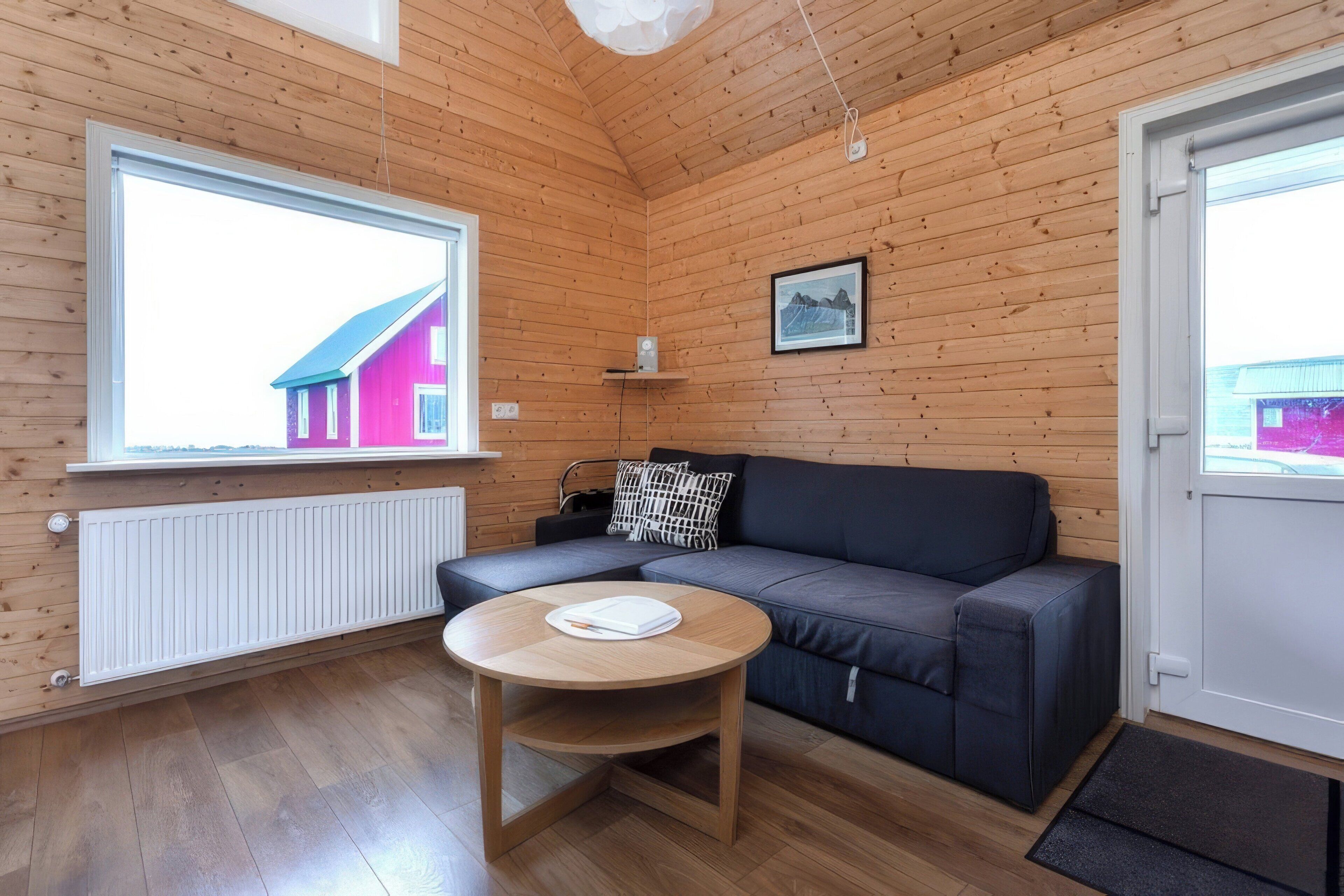 cottage | living area | flat-screen tv