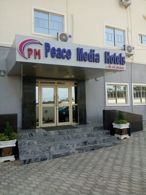 Property entrance - Peace Media Hotels (Abuja)