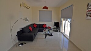 Villa | Living area | 42-inch LCD TV with satellite channels, TV - Villa Favor (Ayia Napa)