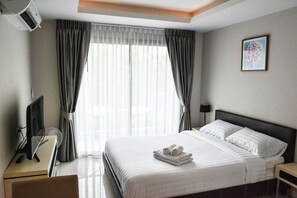 Studio with Pool View | In-room safe, desk, blackout drapes, iron/ironing board - Water Park Condominium by Able Estate (Pattaya)