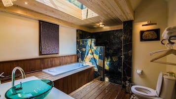 4 Bedrooms Villa | Dusj på badet