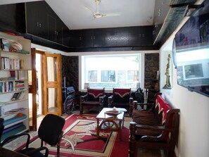 Khu tiếp khách ở sảnh