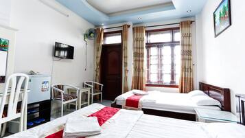 Superior Quadruple Room | 9 bedrooms, desk, free WiFi