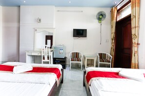ห้องซูพีเรียสำหรับสี่ท่าน | 9 ห้องนอน, โต๊ะทำงาน, Wi-Fi ฟรี