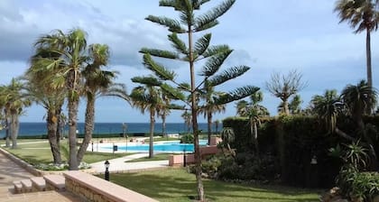 Marina Beach Private Pool&Beach