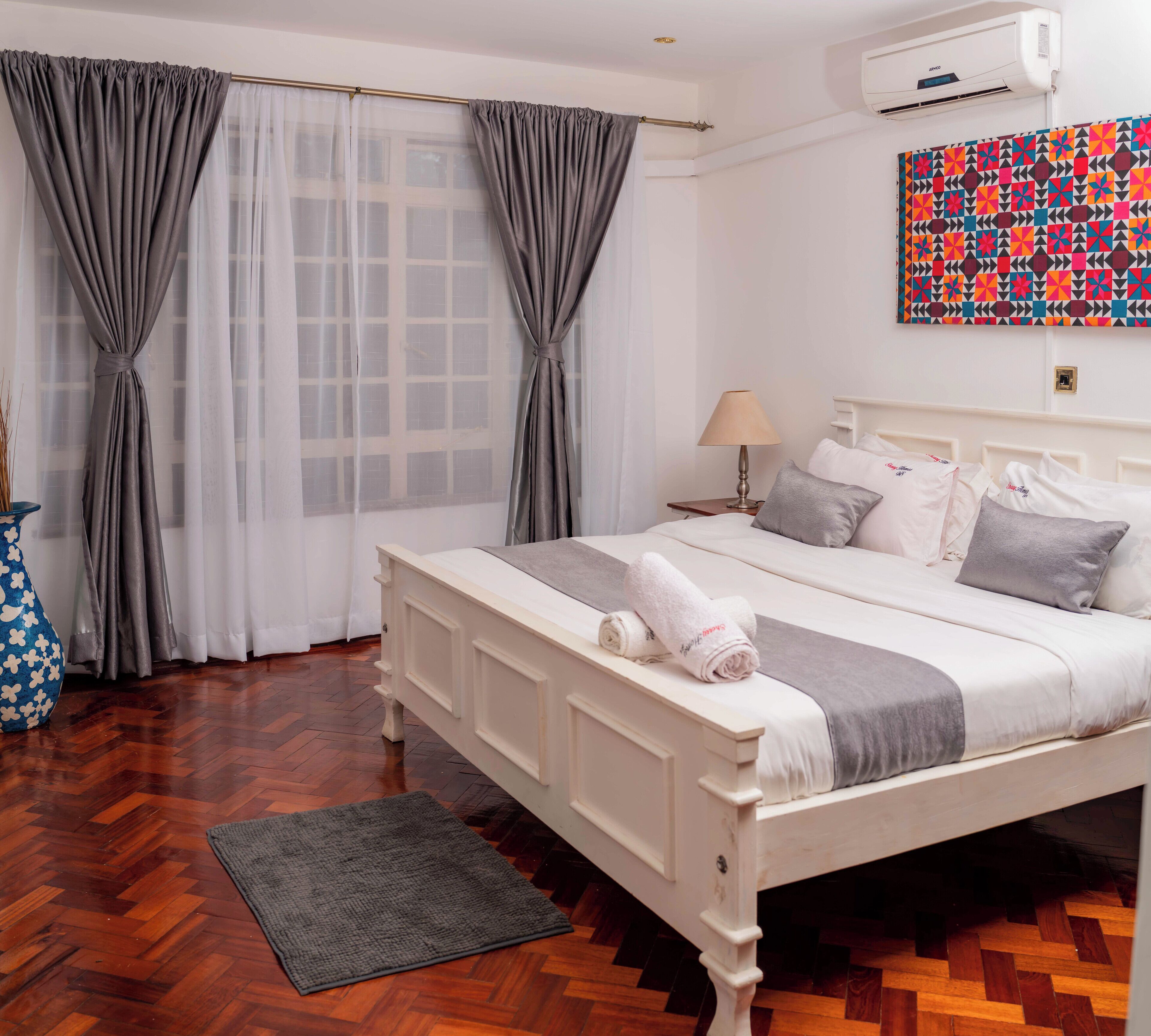 Departamento, 1 cama Queen size, para no fumadores | 1 habitación, decoración personalizada y muebles diferentes 