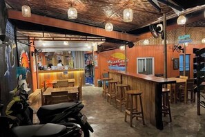 Interior - West Coast Beach House (Moalboal)