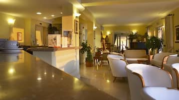 Hall