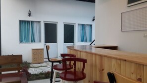 Bahagian dalam