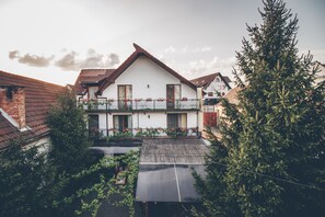 家庭套房, 1 间卧室, 花园景观 | 客房景观